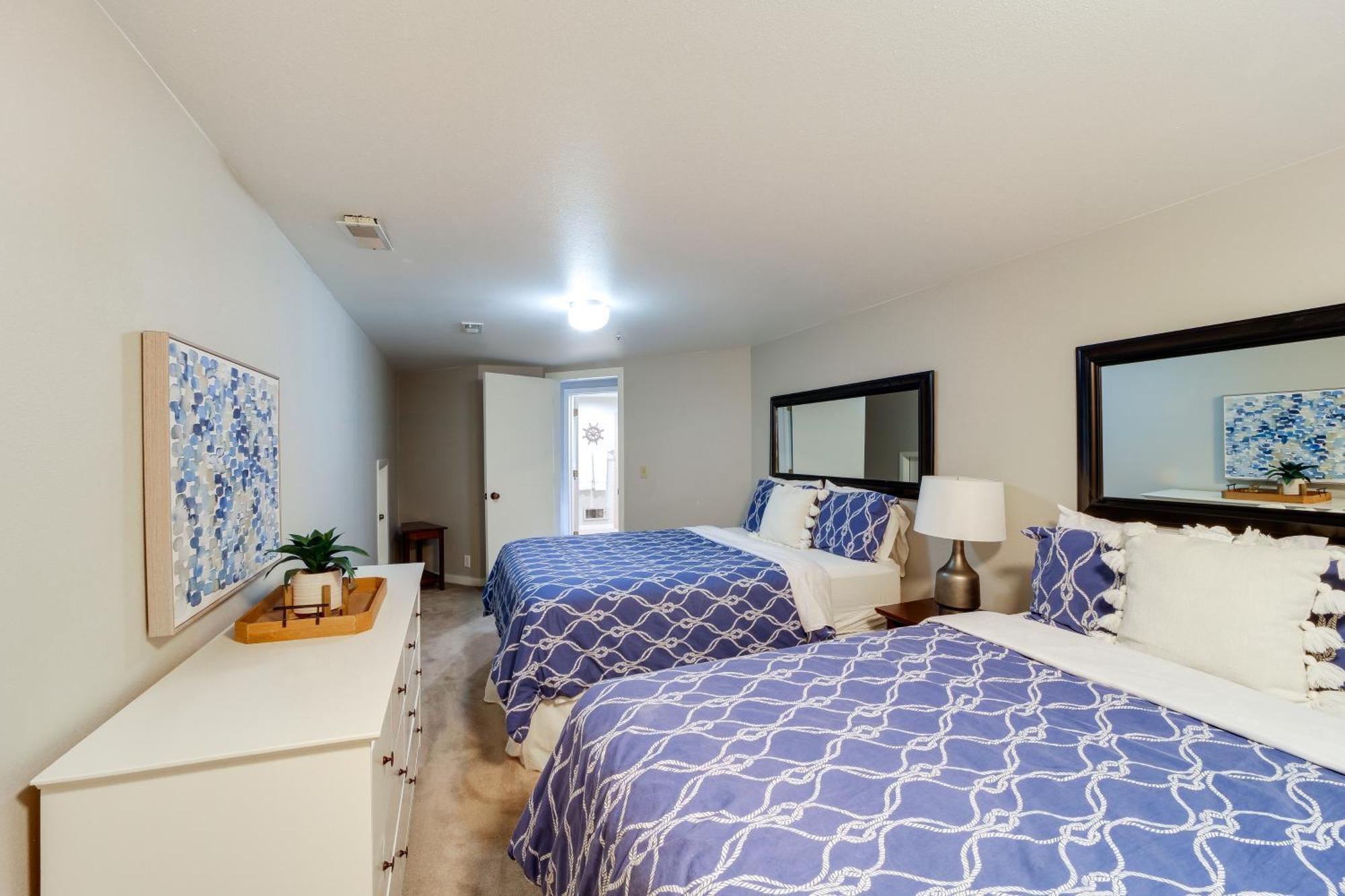 Beautiful Condo With Balcony On Lake Chelan! Zewnętrze zdjęcie